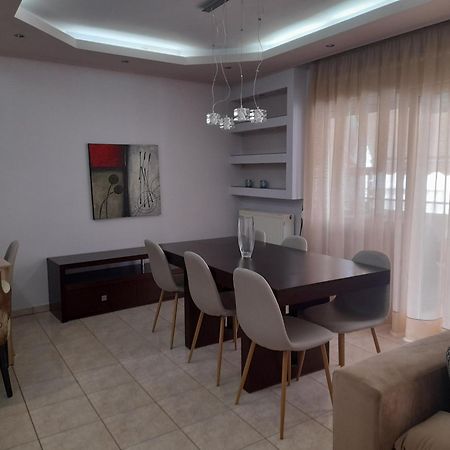 Apartament Athina'S House By The Sea Néa Péramos Zewnętrze zdjęcie