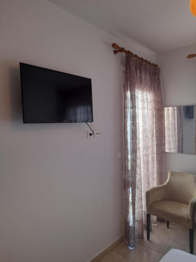 Apartament Athina'S House By The Sea Néa Péramos Zewnętrze zdjęcie