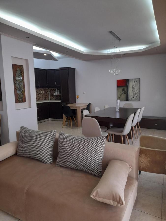 Apartament Athina'S House By The Sea Néa Péramos Zewnętrze zdjęcie