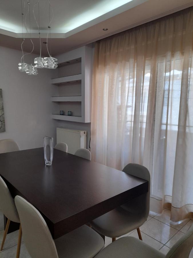 Apartament Athina'S House By The Sea Néa Péramos Zewnętrze zdjęcie